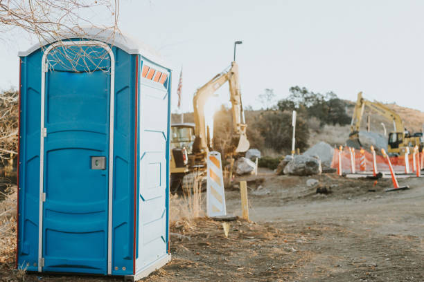 Portable Toilet Options We Offer in Wooster, AR